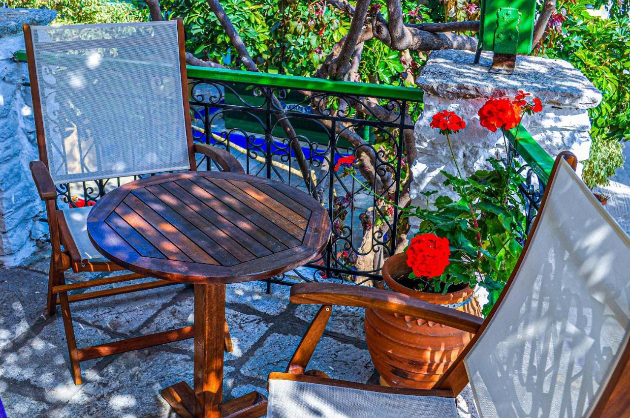 Symi Garden Studios Екстер'єр фото
