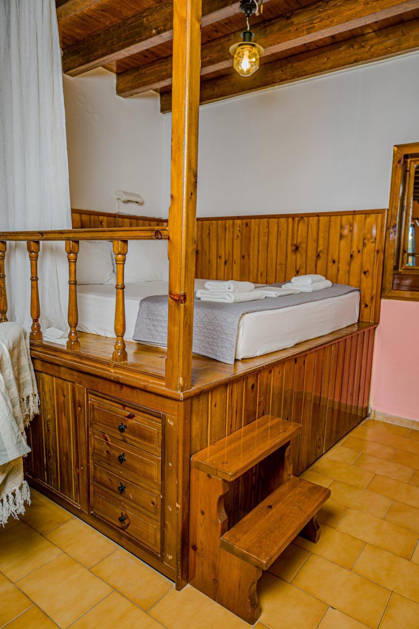 Symi Garden Studios Екстер'єр фото
