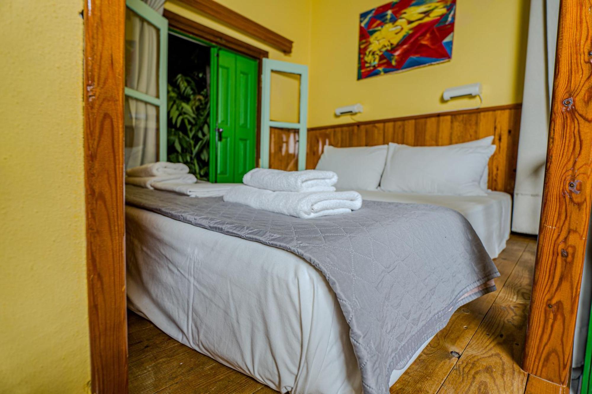 Symi Garden Studios Екстер'єр фото